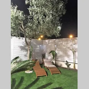 Chill Out Ground Floor Apartm +private Garden+wifi Apartamento